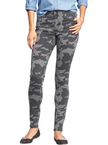 Old Navy Old Navy Womens The Rockstar Mid Rise Camo Jeans - Authentic Camouflage