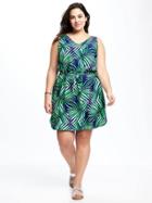 Old Navy Printed V Neck Sleeveless Plus - Green Palm Leaf