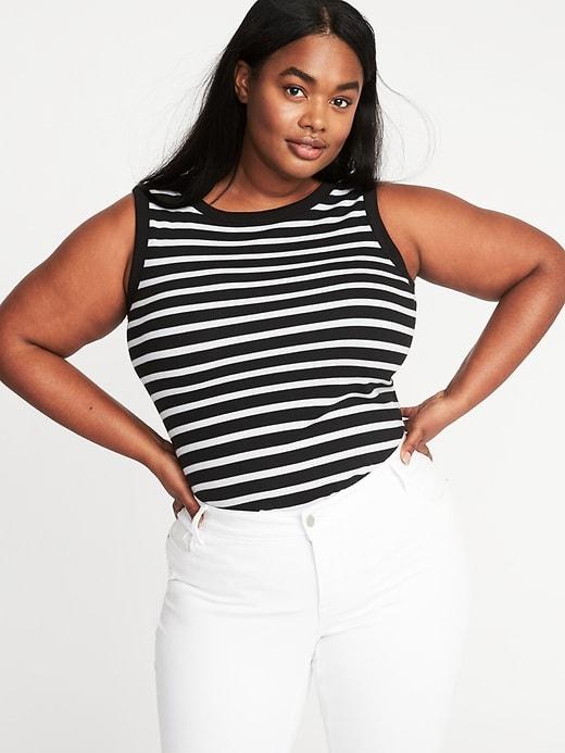 Old Navy Womens High-neck Plus-size Slim-fit Rib-knit Tank Black And White Stripe Size 2x