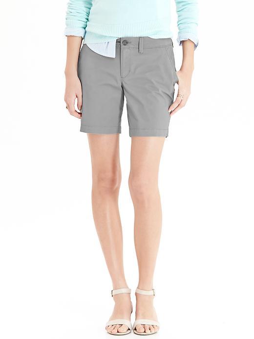 Old Navy Womens Stretch Twill Shorts 7&quot; Size 16 Tall - Cinder Smoke