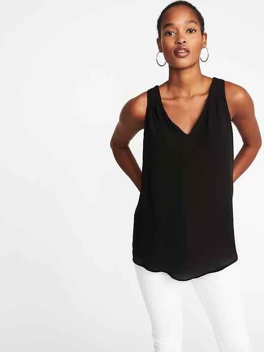 Old Navy Womens Relaxed Lightweight Sleeveless V-neck Top For Women Blackjack Size S