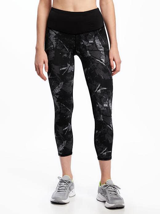 Old Navy Go Dry Cool Fitted Mesh Crops For Women - Black Print