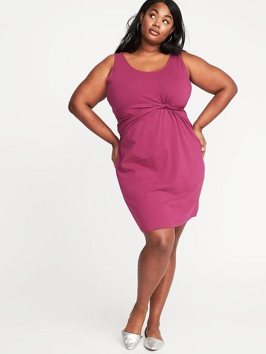 Old Navy Womens Plus-size Sleeveless Twist-front Bodycon Dress Boysenberry Juice Size 2x