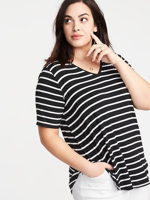 Luxe V-neck Elbow-sleeve Plus-size Tunic Tee