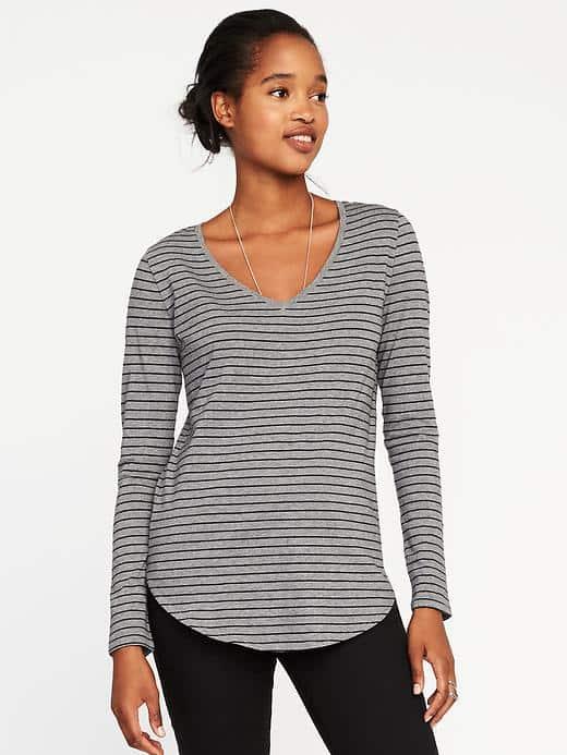 Old Navy Everywear Curved Hem V Neck Tee For Women - Gray Stripe