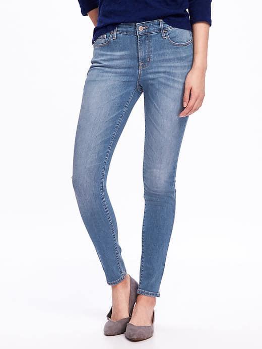 Old Navy Mid Rise Rockstar Built In Sculpt Jeans For Women - Light Wash