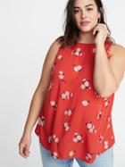 Plus-size High-neck Sleeveless Top