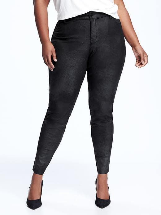 Old Navy Womens Plus Cuffed Denim Shorts 8 1/2 - Black