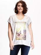 Old Navy Graphic V Neck Tee - Heather Pale Gray