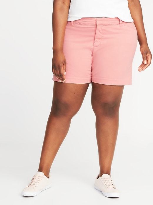 Old Navy Womens Smooth & Slim Plus-size Pixie Chino Shorts (7) Rainier Cherry Size 24