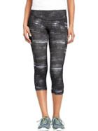 Old Navy Womens Active Patterned Compression Capris 20&quot; - Black Criss Cross