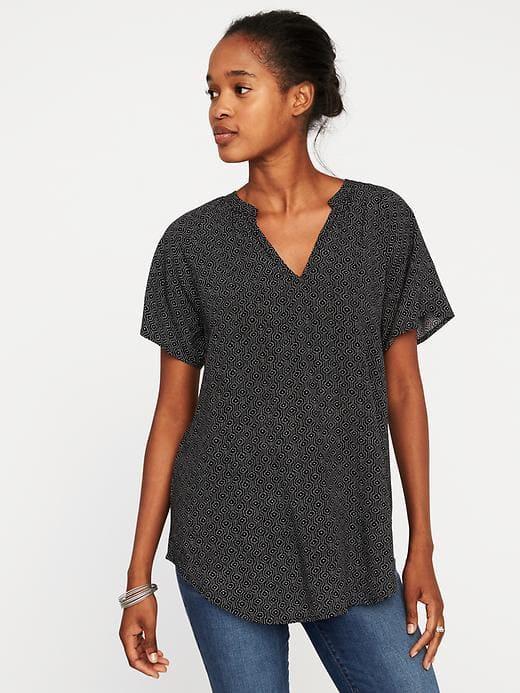 Old Navy Lightweight Hi Lo Top For Women - Black Geo