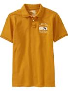 Old Navy Mens Classic Graphic Pique Polos - Mac N Cheese