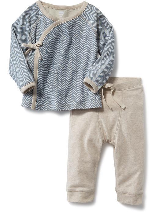 Old Navy 2 Piece Printed Tee And Pants Set - Blue Combo