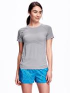 Old Navy Seamless Go Dry Performance Tee - Cinder Smoke