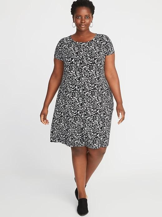 Old Navy Womens Short-sleeve Plus-size Jersey-knit Swing Dress Black Ditsy Floral Size 2x
