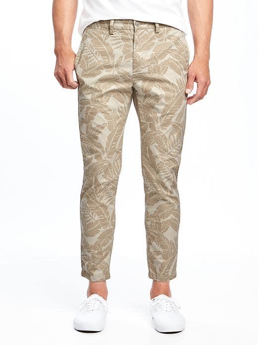 Old Navy Ultimate Slim Lightweight Built In Flex Khakis For Men - Warm Leafy Print Top