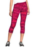 Old Navy Womens Active Printed Compression Capris 20&quot; - Red Multi