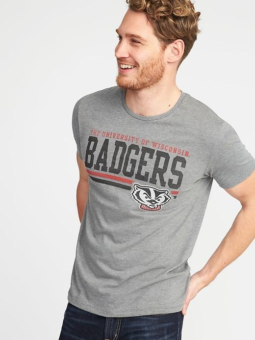 Old Navy Mens College Team Graphic Tee For Men Wisconsin Size M