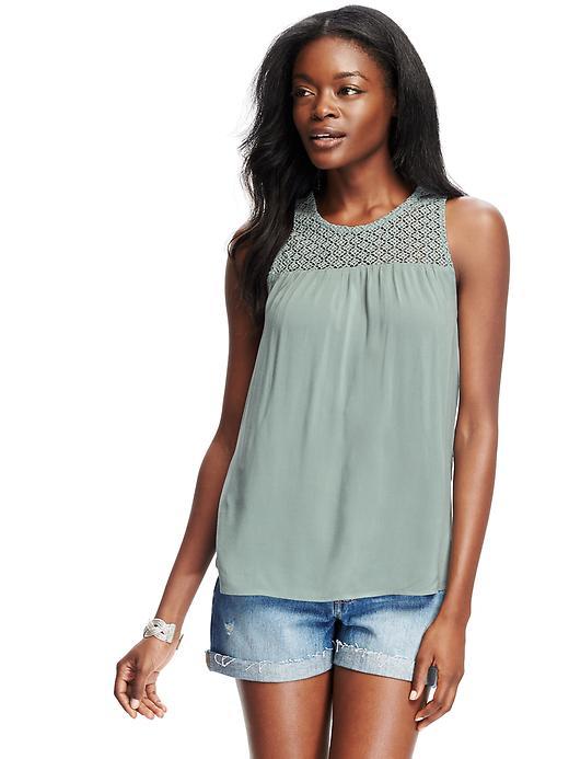 Old Navy Sleevless Crochet Yoke Tank For Women - Thyme To Go