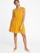 Old Navy Womens Waist-defined Sleeveless V-neck Dress For Women Yellow Floral Size Xs
