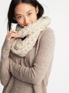 Old Navy Womens Textured Basket-weave Infinity Scarf For Women Creme De La Creme Size One Size