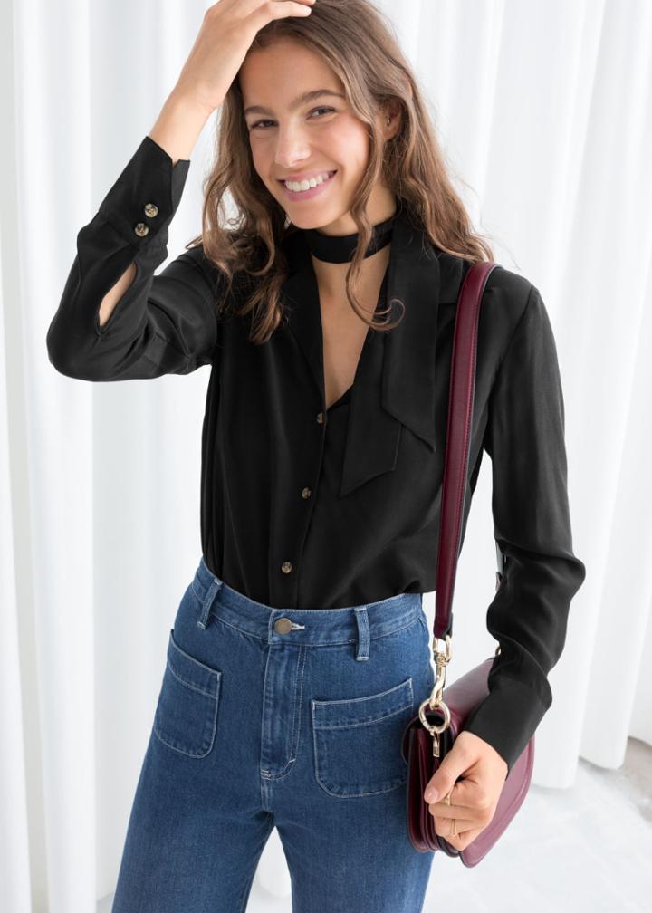 Other Stories V-cut Silk Button Up Blouse - Black