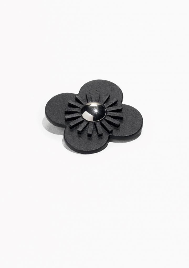 Other Stories Flower Leather Brooch