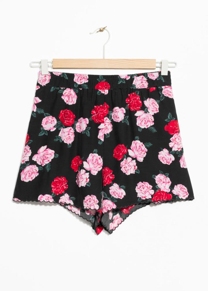 Other Stories Scallop Edge Shorts - Black