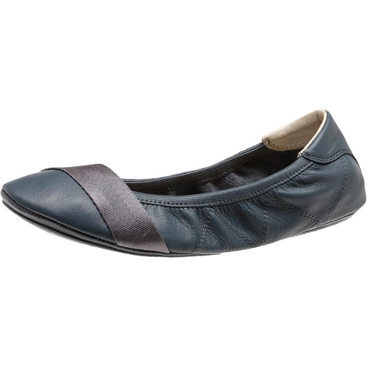 Puma Rhythm Women's Ballet Flats