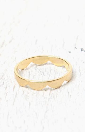 Wanderlust + Co Scallop Ring