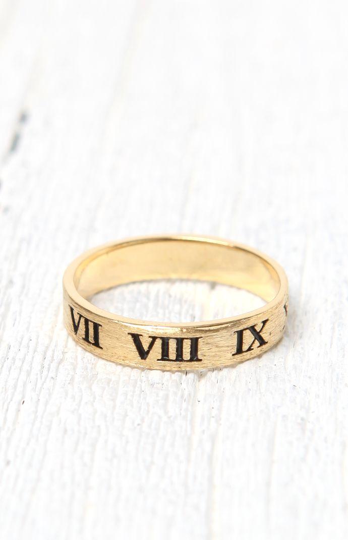 Wanderlust + Co Roman Numeral Ring