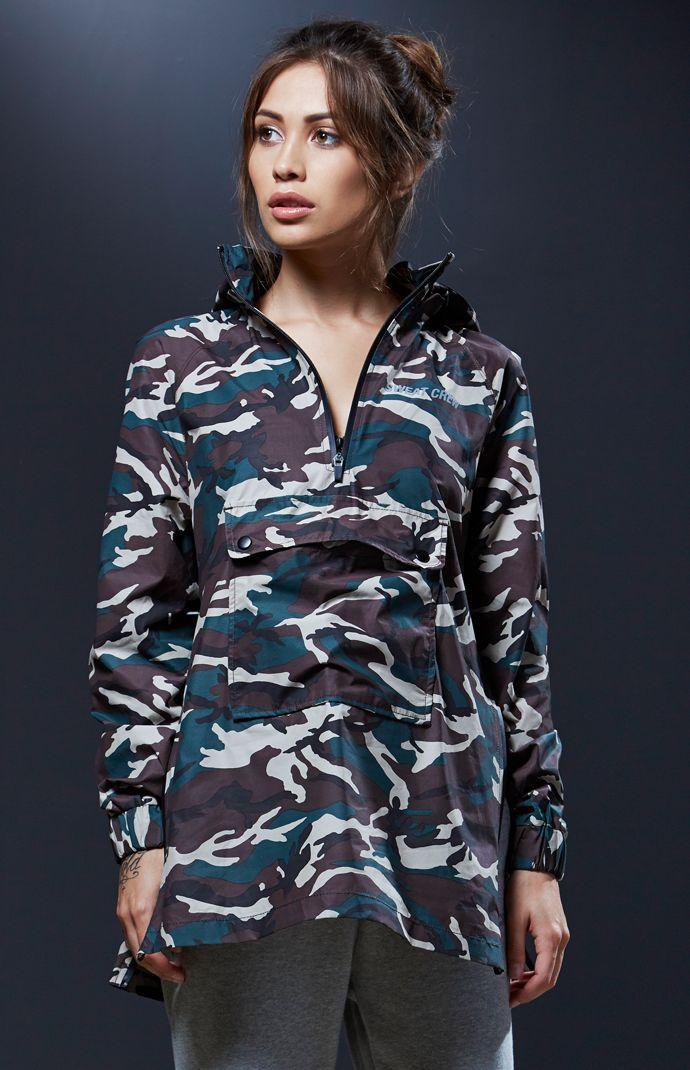 Sweat Crew Pocket Camo Windbreaker