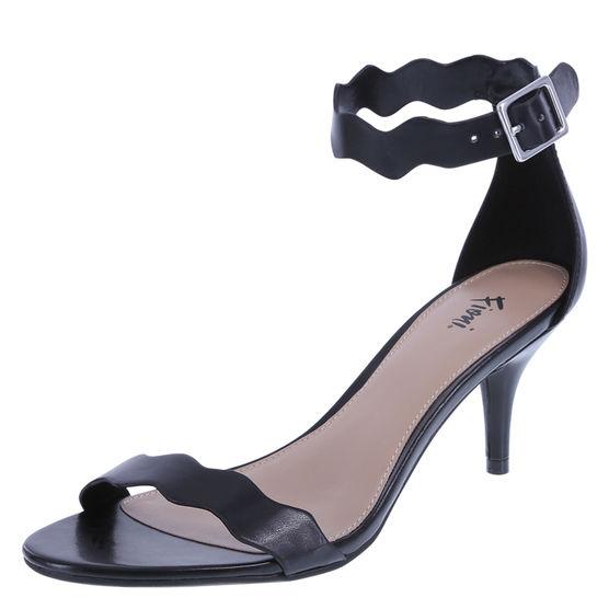 Fioni Women's Iris Scallop Sandal