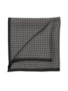 Perry Ellis Circle Neat Silk Pocket Square