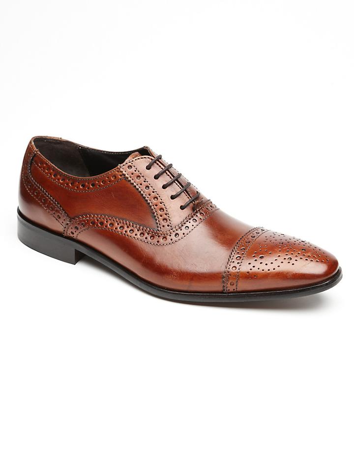 Perry Ellis Cap Toe Medallion Shoe