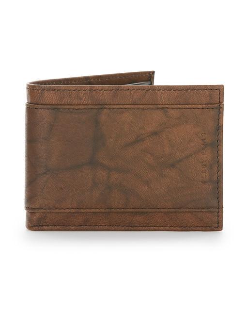 Perry Ellis Crunch Passcase Wallet