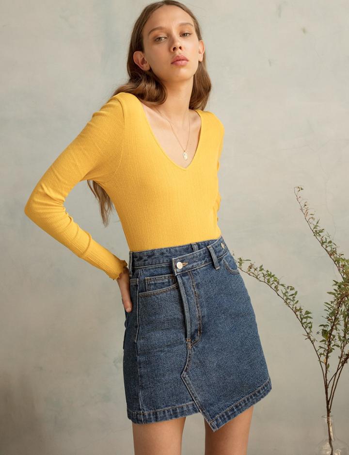 Pixie Market Yellow Ribbed V Top