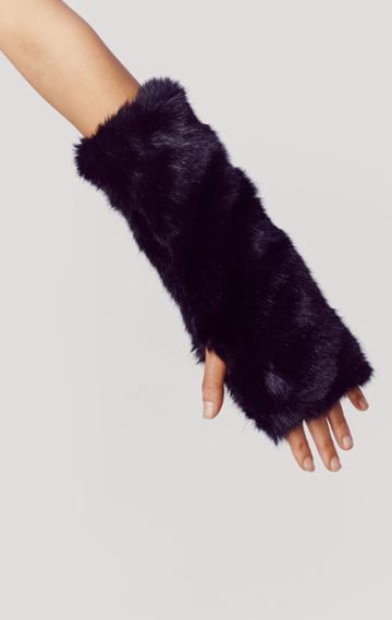 Unreal Fur Way-to-go Mittens