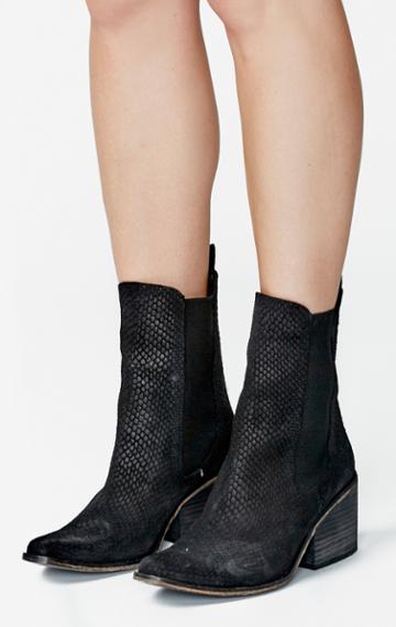 Planet Blue Benson Chelsea Boot