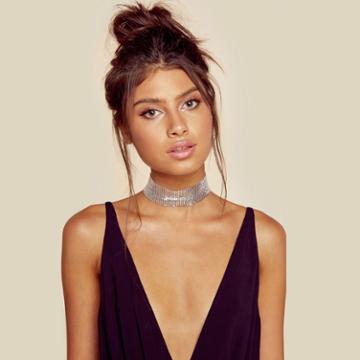 Magic & Madness Disco Choker