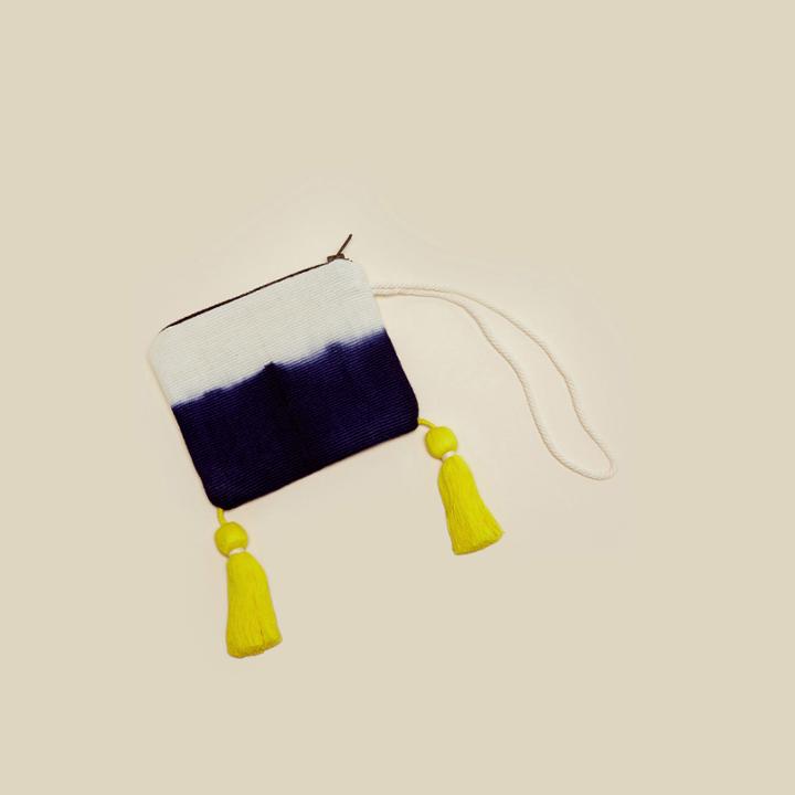 Mercado Global Amalia Mini Wristlet