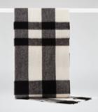Reiss Hamish - Mens Checked Wool Scarf In Grey, Size One Size