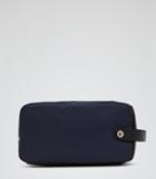 Reiss Winston - Mens Contrast Wash Bag In Blue, Size One Size