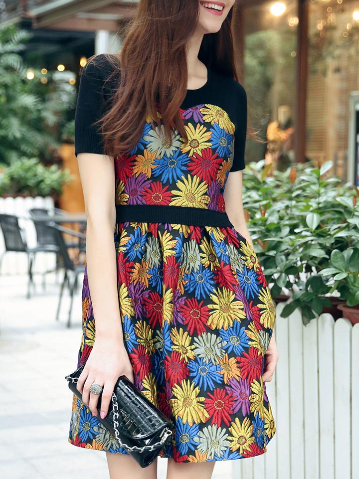 Romwe Multicolor Round Neck Short Sleeve Jacquard Knit Dress