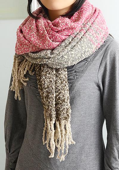 Romwe Tassel Color Block Scarf-pink