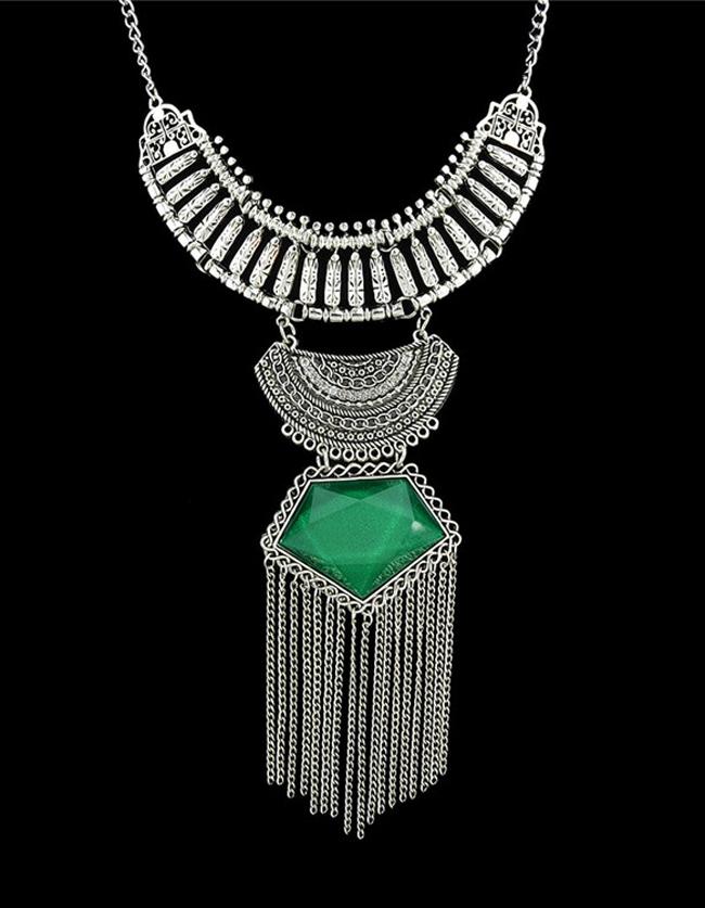 Romwe Green Gemstone Long Necklace