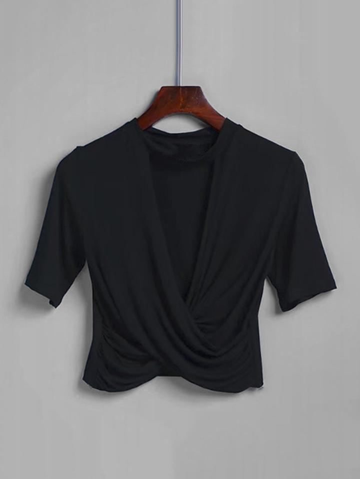 Romwe Twist Front Cut Out Crop Tee