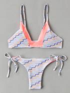 Romwe Geometric Print Contrast V Cut Bikini Set