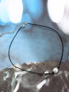 Romwe Faux Pearl Charm Choker